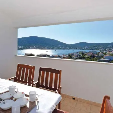 Apartament 1 Vinišće