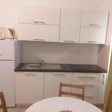 1 Vinišće