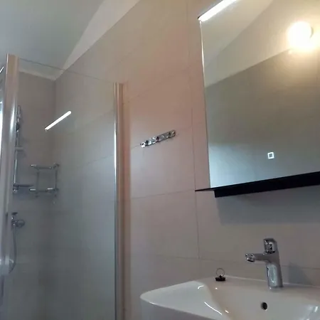 Apartament 1