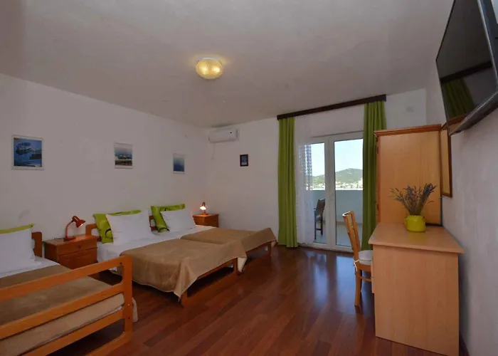 Apartament 1 Vinišće